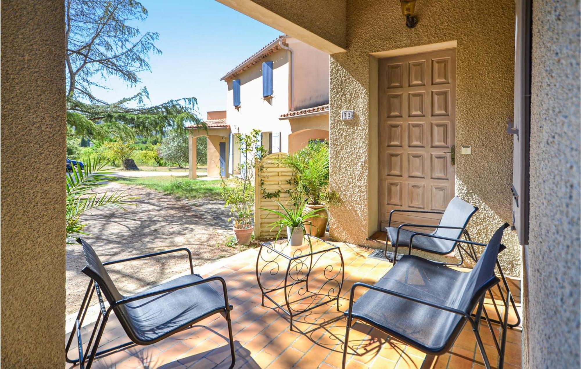 1 Bedroom Pet Friendly Home In Entrechaux Dış mekan fotoğraf